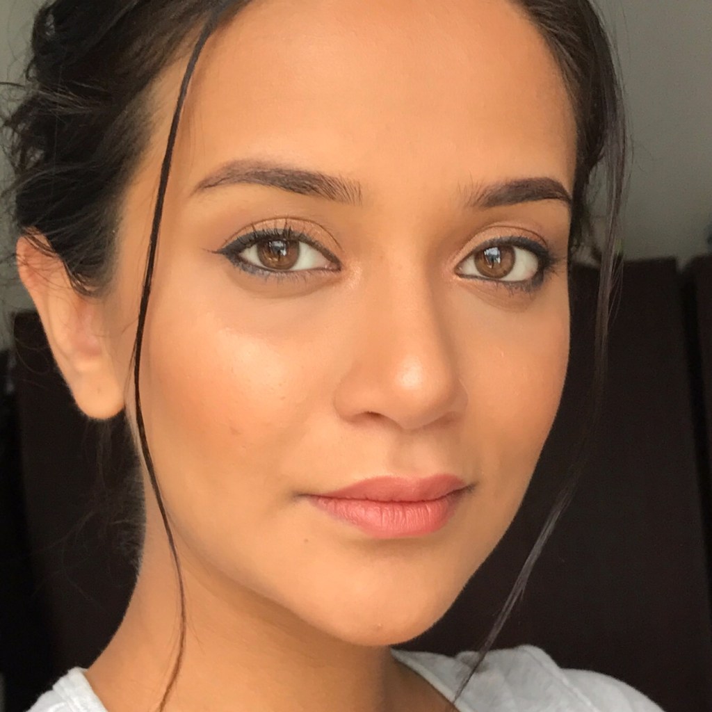 MAC Next to Nothing pressed powder&nbsp;review